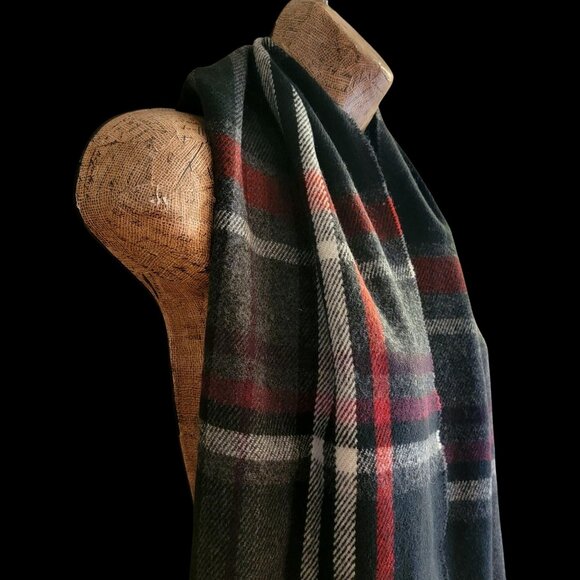 Plaid Preppy Dark Academia Scarf With Fringe Design In Black Burgundy & Gray - Picture 2 of 5